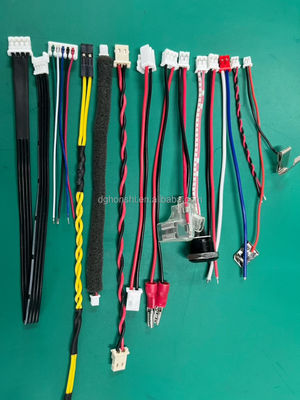 เครื่องเชื่อมสายไฟฟ้าที่กําหนดเอง UL1007 24Awg JST PH2.0 Connector