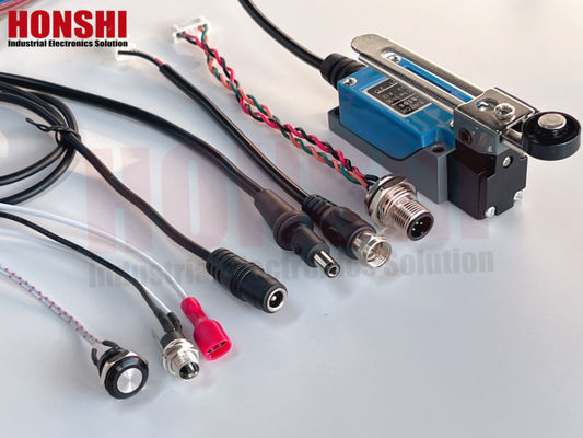 24AWG 3 Pin Dupont อิเล็กทรอนิกส์ สายผูกพันธมิตรหญิงและชาย