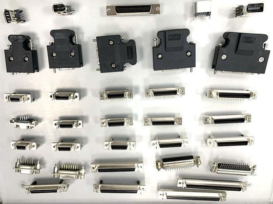 SCSI Connector 14 20 26 36 50pin Solder ชาย SCSI Connector ด้วยสกรู