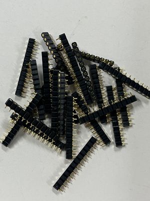 SMT Type Pogo Pin Docking Connector 4pin 10pin 12pin สปริงโหลดติดต่อกับความทนทานสูงและความทนทานต่อหมอกเกลือ