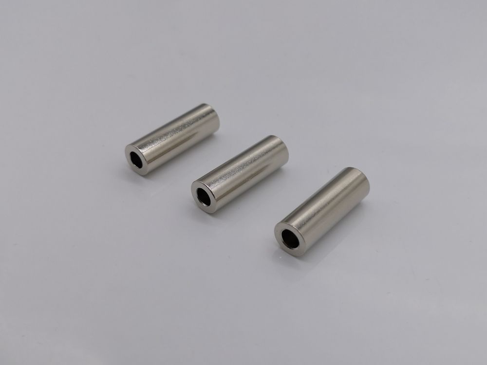 ชิ้นส่วนกลึงละเอียด ขั้วต่อทองแดง การผลิตพิน เครื่องกลึงทองเหลือง CNC POM Machining Pin Part