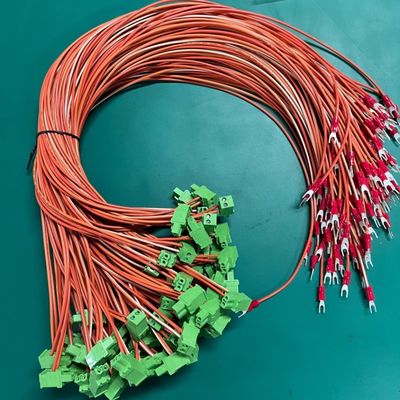 OEM สายไฟฟ้าความยาว เครื่องอุตสาหกรรม 5.08 มิลลิเมตร ปลายบล็อก สีเขียว สายไฟฟ้าและสายไฟฟ้าการประกอบ 0.5M 1M 100% การตรวจสอบ
